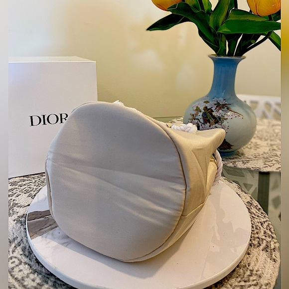 Dior - Makeup Pouch - Picture 7 of 7